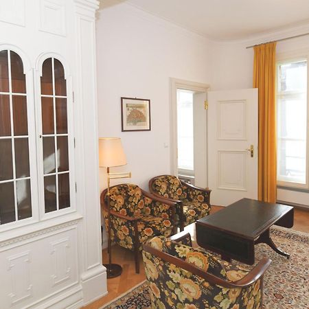 Gaestehaus Der Katholischen Akademie In Bayern Munchen Bagian luar foto